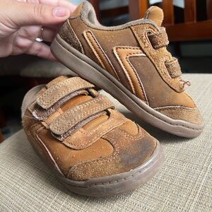 Cat & Jack Brown Suede & Canvas Sneakers – Toddler Size 9 (Well-Loved Condition)
